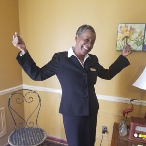 Meet your Posher, Atlene